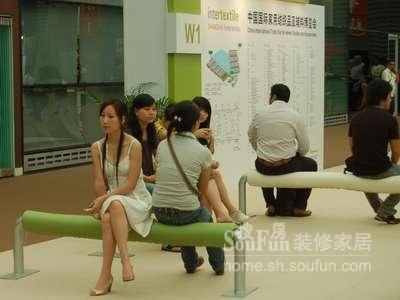 �Ҽ�չ ̎̎�W�F���Ի��������c