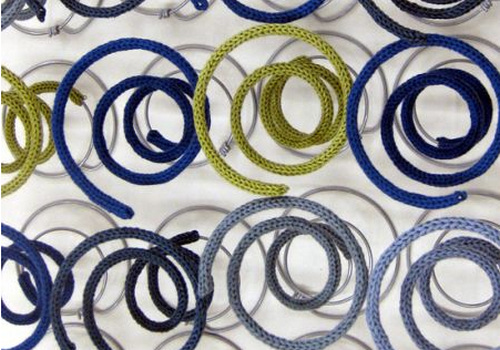 僅由彈簧構成的彈簧沙發