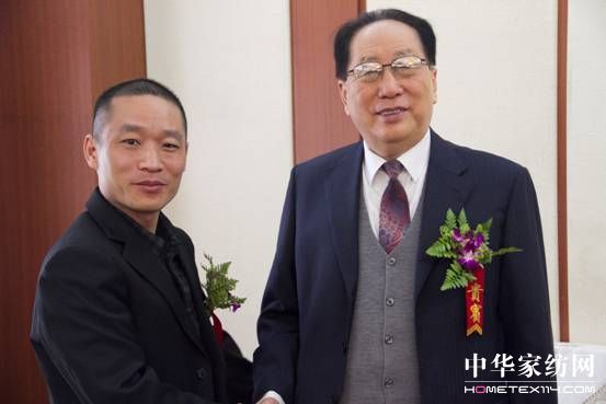 �Ї�������̼�D���c�ɳ��m�lչ���