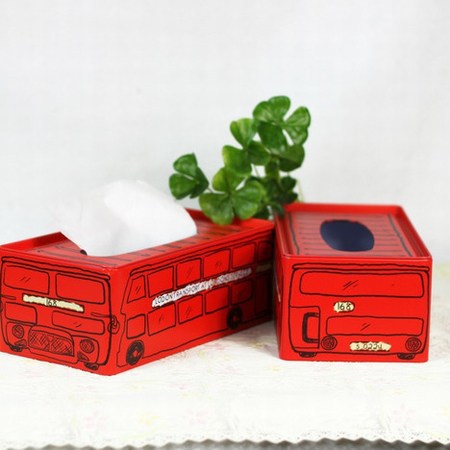 萌死人的巴士小擺件