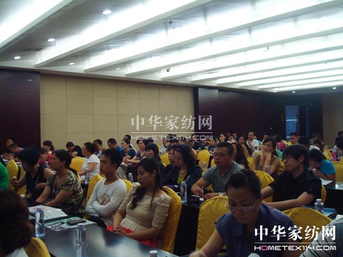 ���ռҼ�2012�ﶬ��Ʒ�l(f��)����(hu��)���_