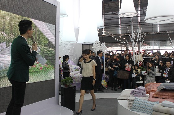 ����Ч��(y��ng)ϯ���Ҽ���չ��(hu��)�٬F(xi��n)�߳�