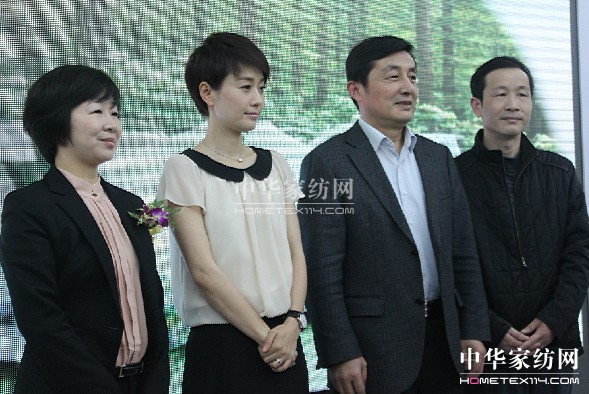 ����Ч��(y��ng)ϯ���Ҽ���չ��(hu��)�٬F(xi��n)�߳�