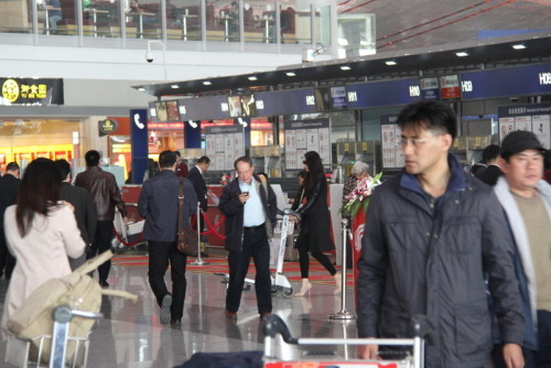 ��诬F(xi��n)��C(j��)���ɸ��M��̽��������