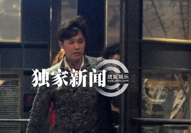 劉曉慶攜易綱會友