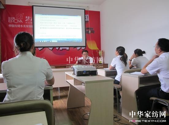 ���Z�żҼ���2013���n�����A��܇�󪄡����