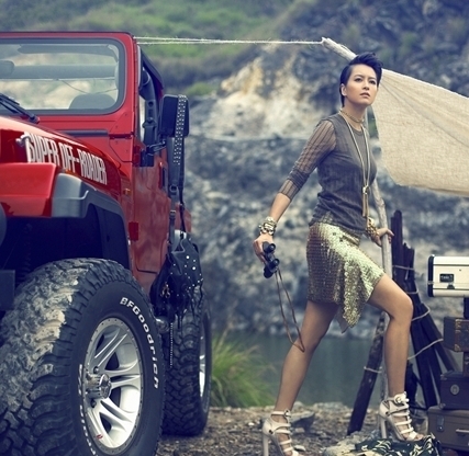 ��ԁ����ELLE�s־�������[Ħ��Ů��