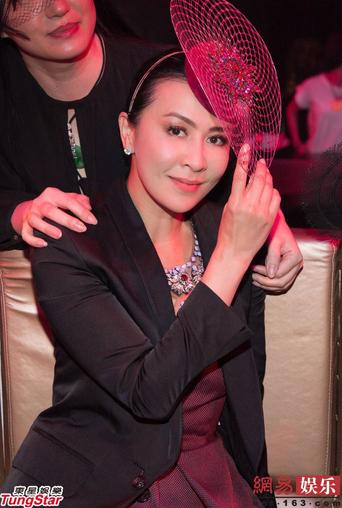 劉嘉玲辦派對為好友慶生 關(guān)之琳助陣