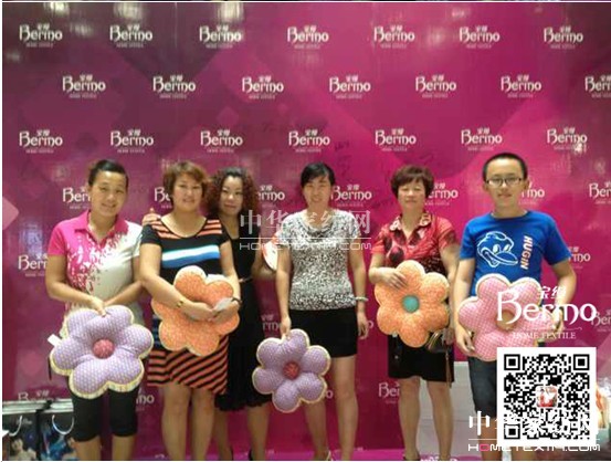 ���z���(y��ng)���(hu��)�T����Ʒ�b��(hu��)��ܰ��Ļ