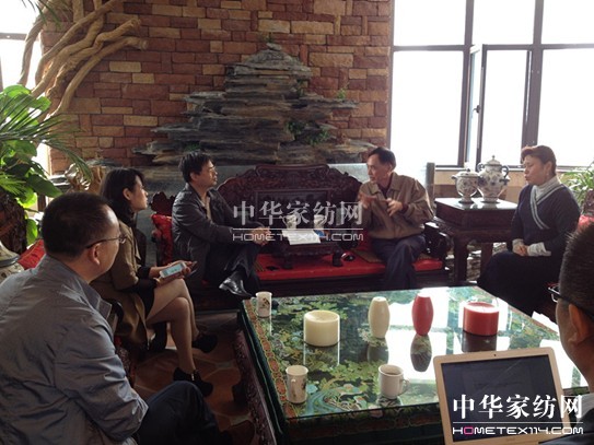 �t��ʿ�����L����У ̽��У�������ģʽ