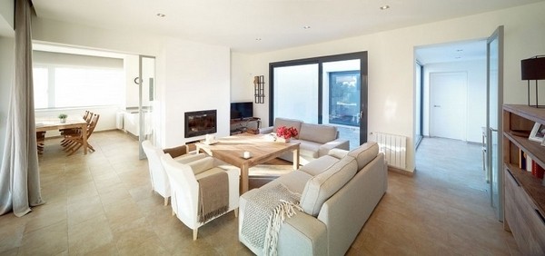 田園質(zhì)樸風(fēng)格的西班牙住宅(3)