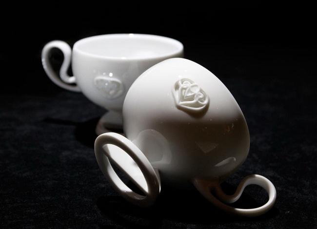 精美的陶瓷器皿展中國哲學