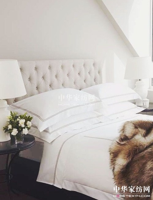 ��ɫ���{(di��o)���ŕr�д�Ʒ