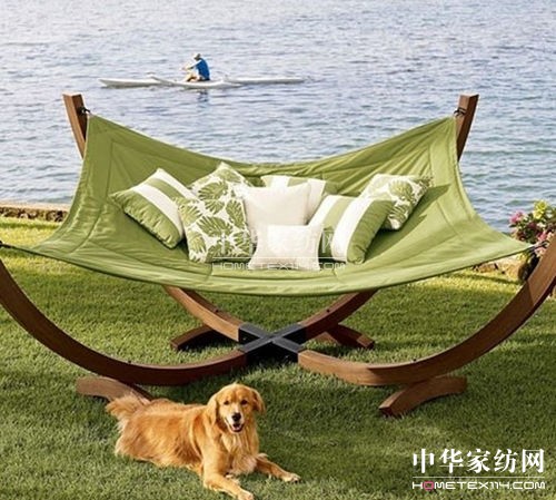 �������������������{