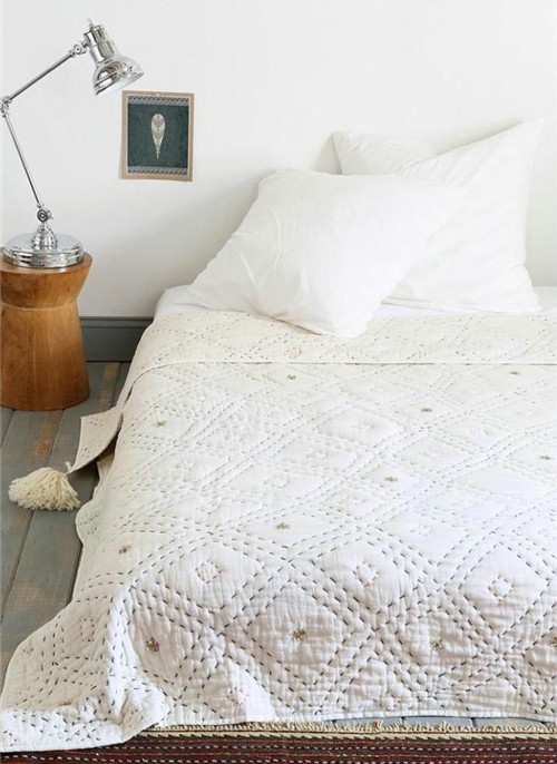 ���ҽ�������ޱ����ڼҾӮa(ch��n)Ʒ�Б�(y��ng)��