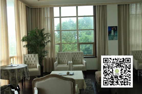 ���B�Ҽ��r��ϯ���I���H�Ҽ�չ �Gɫ���鏊�݁��u