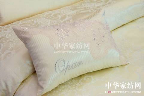 歐派家紡:婉約端莊,知性優(yōu)雅