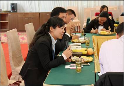 伊人島家紡2015春夏新品鑒賞會暨經(jīng)銷商座談會圓滿結束!