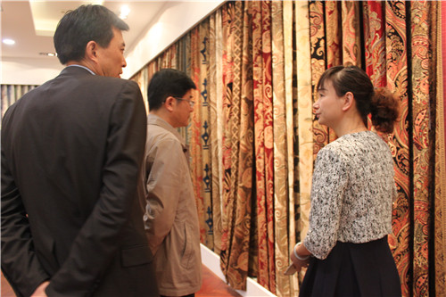 ���K���T�Ҽ��̕��������M�ЌW������