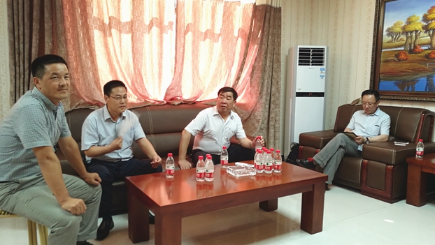 �Ҽ��f�����½�������������˹�����ǿ���