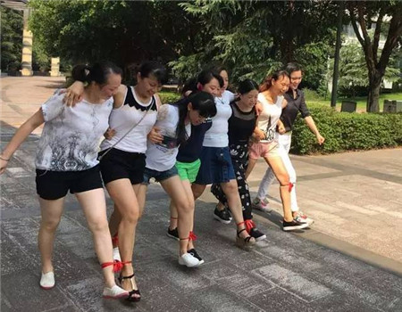 �Pʢ�Ҽ���������񹲾ۣ�ͬ���＾�x��