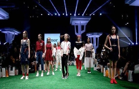 ������ҹ���z�I�ИIHigh��ͣ