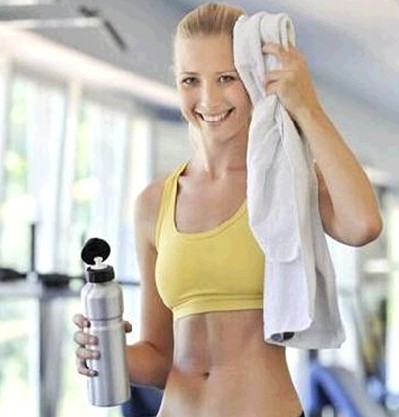 美浴生活:太可怕了!用濕毛巾擦臉等于向臉上涂抹各種細菌,快改改吧……