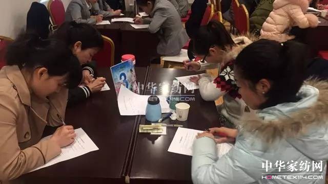 �R�����������\�����x����