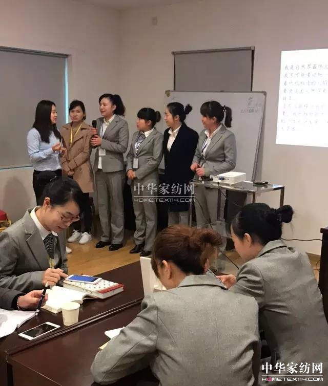 �R�����������\�����x����