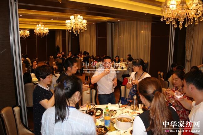 縵安頓家紡“絨寵時(shí)光”2017秋冬新品發(fā)布會(huì)