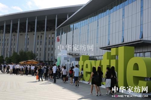 �Ї�(gu��)��(gu��)�H���ü���Ʒ���o�ϣ��ﶬ�����[��(hu��)���Ͼ����_(k��i)Ļ