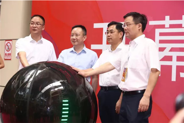 �����Ҳ�����20�d�L��ͬ�У����٬F���L