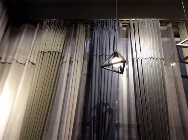 �����Ҳ�����20�d�L��ͬ�У����٬F���L