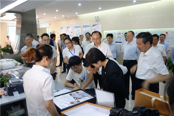 ȫ�������ИI(y��)���Ҽ����|(zh��)�������ӆT���M(j��n)������Ї�•��ͨ���T�е������|(zh��)����(ji��)�_Ļʽ19���e��