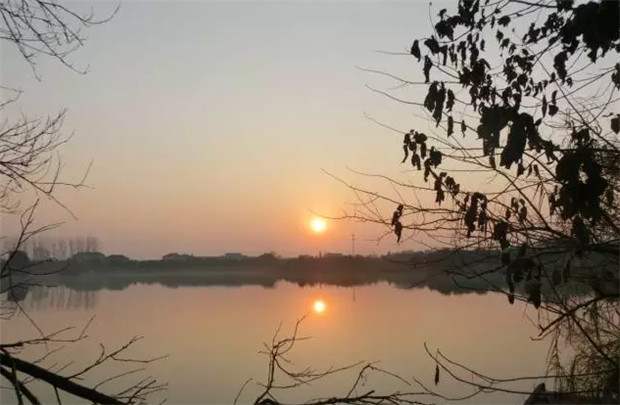 大家好,給大家介紹一下,這是我們家紡大會舉辦地@桐鄉