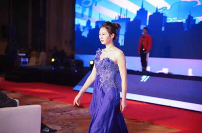 2018����Ҽ����F�L��ʢ����ӭ������A�M��Ļ