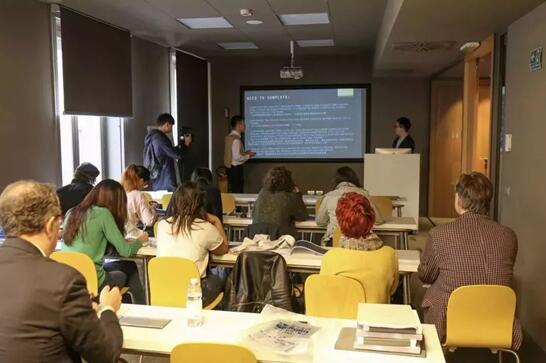 ����Ҽ��y���R�m�W�����_����(gu��)�H�r(sh��)��У��������