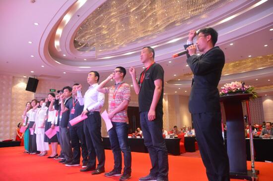 ��Ӣ���I(l��ng)�a(ch��n)�I(y��)��(chu��ng)���(q��)��(d��ng)�r(ji��)ֵ�����h˹�˶�����•2018�Ї�(gu��)�Ҽ��ҾӮa(ch��n)�I(y��)�l(f��)չ�߷�Փ��