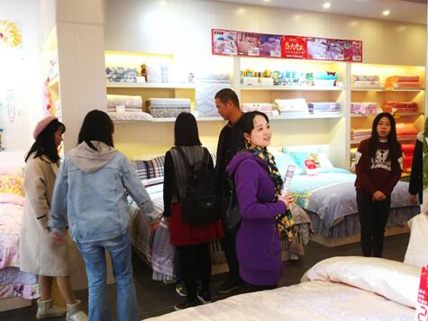 ˯�����Ҽ�¡���M�vꖽ��У�����𱬣�