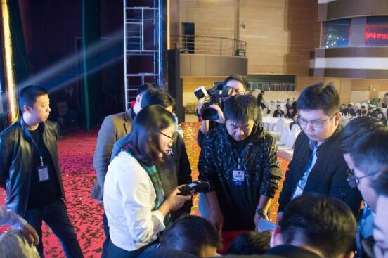 CCTV聚焦賽孔雀滲透墨水引來技術(shù)革命