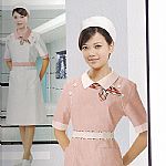 ���t����