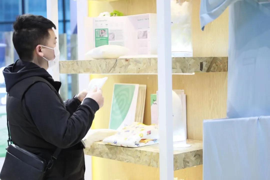 ��̼��z™Ʒ���w�S���࣬�v���Ҽ�չ�ϡ�Դ����Ȼ�����m����