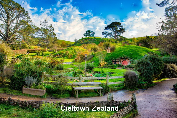 �����Ļ����¾�����,���Ġ�С悡��Ƴ��ػ�ϵ����Ʒ,���塤һ�����u���P������4��������